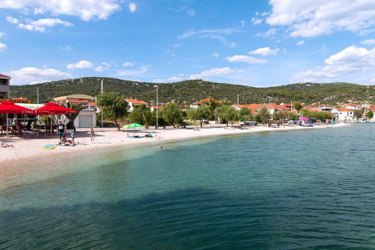 Villa Supuk Винишче Экстерьер фото