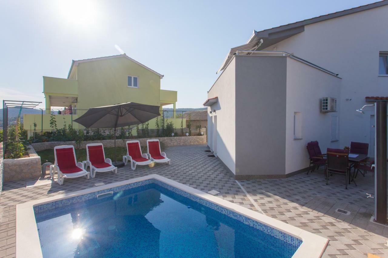 Villa Supuk Винишче Экстерьер фото