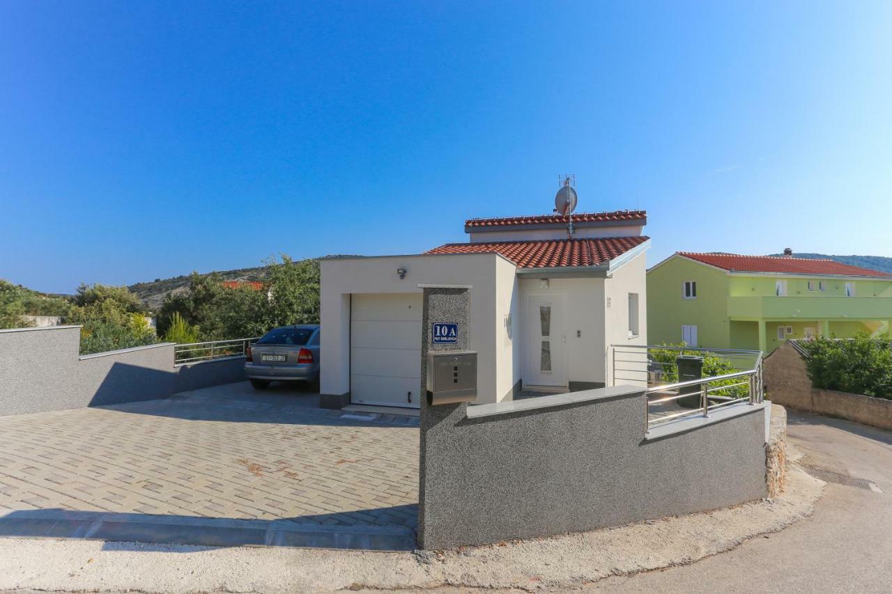 Villa Supuk Винишче Экстерьер фото