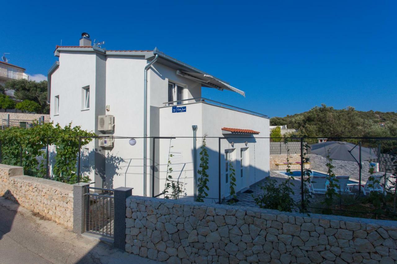 Villa Supuk Винишче Экстерьер фото